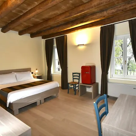 Hotel Le Palazzole Colà Esterno foto